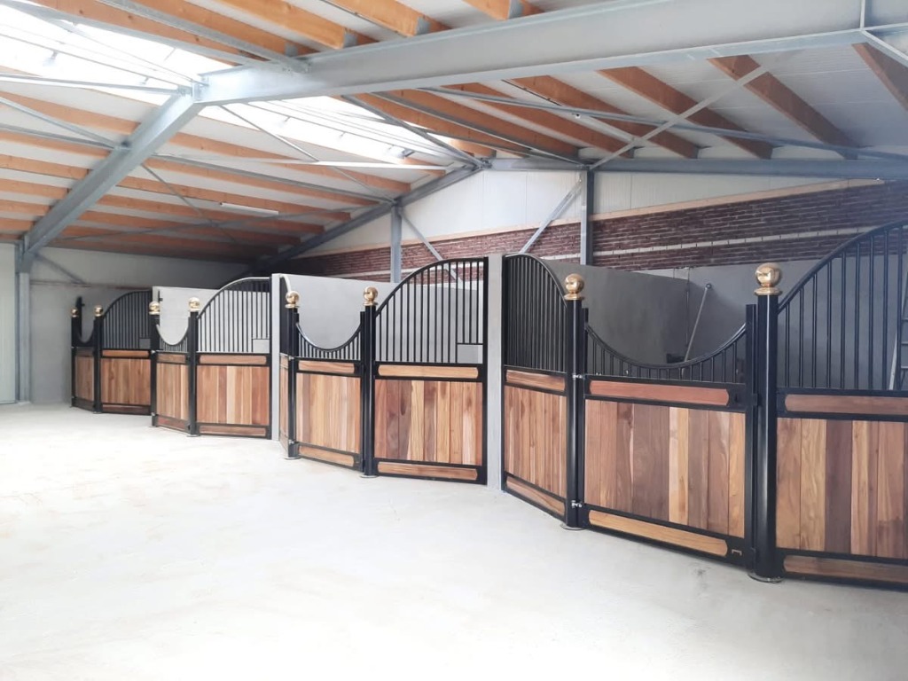 Luxe paardenstallen exclusieve lijn